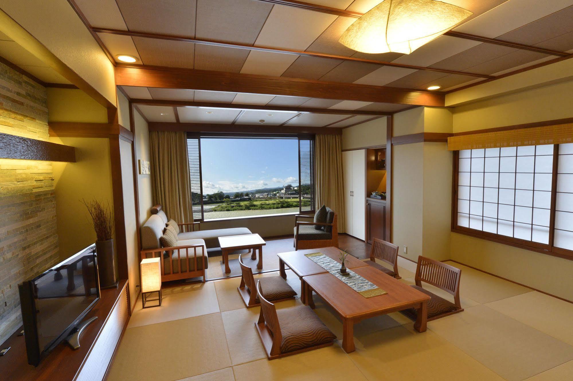 Ryokan Ayu No Sato Hitoyoshi Esterno foto