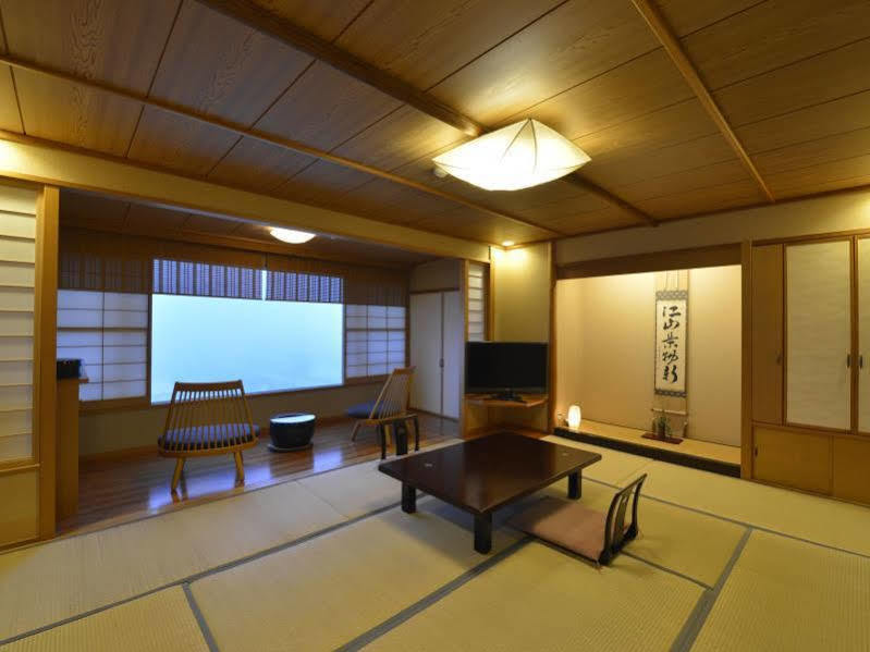 Ryokan Ayu No Sato Hitoyoshi Esterno foto